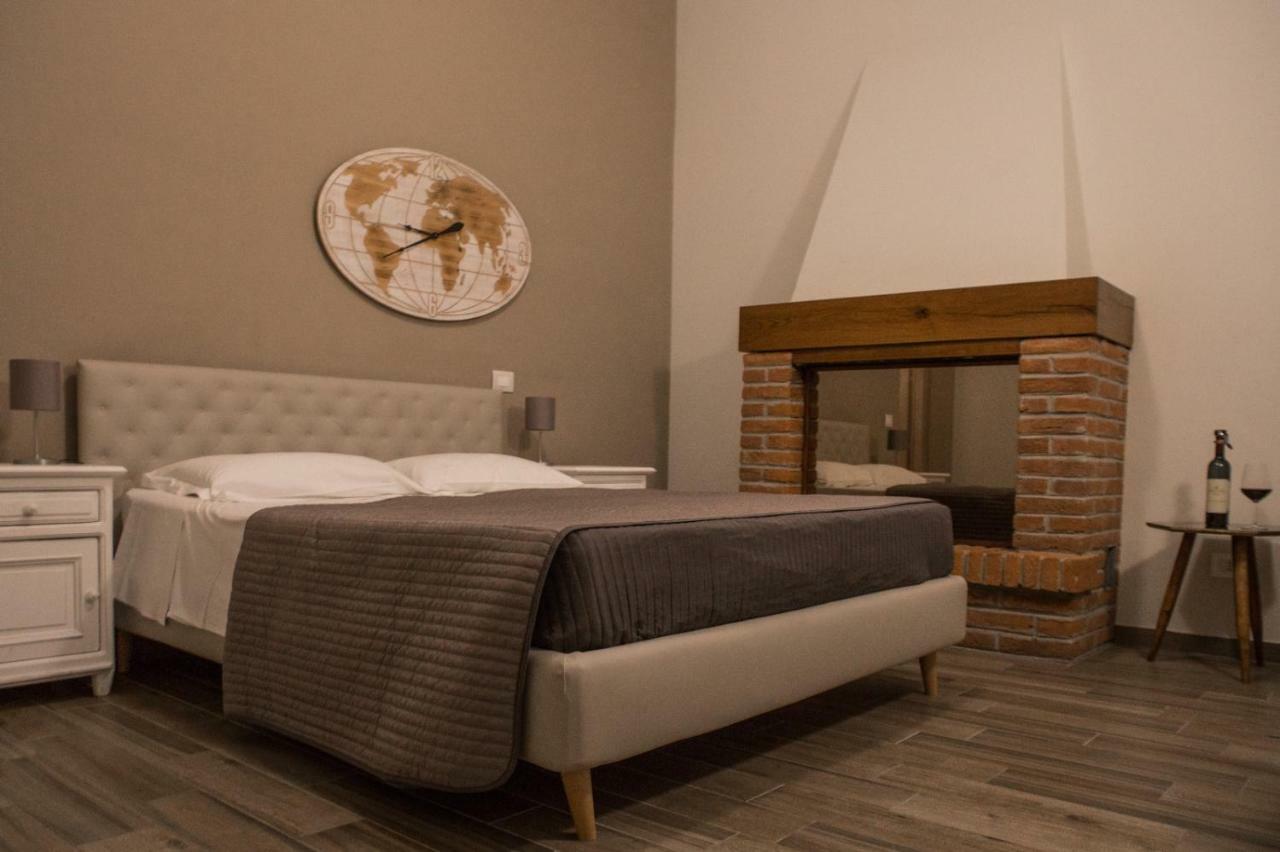 Castelvetro Piacentino L'Infinito Residence מראה חיצוני תמונה